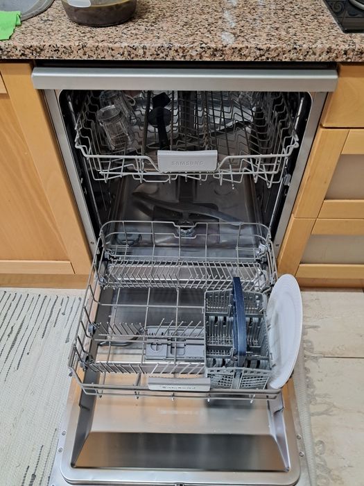 Máquina de Lavar Loiça Samsung