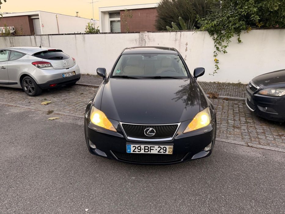 Lexus IS 220 D 117 CV