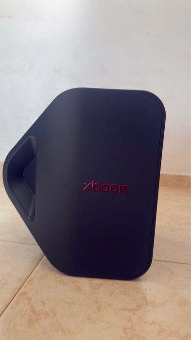 Coluna Bluetooth Portátil LG XBOOM