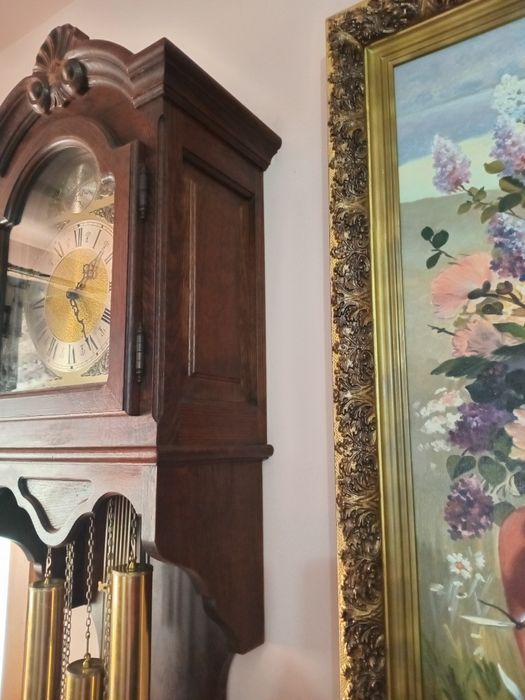 Продам часы настенные четвертные