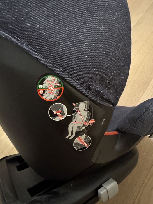 Автокрісло Maxi-Cosi 3-12 років