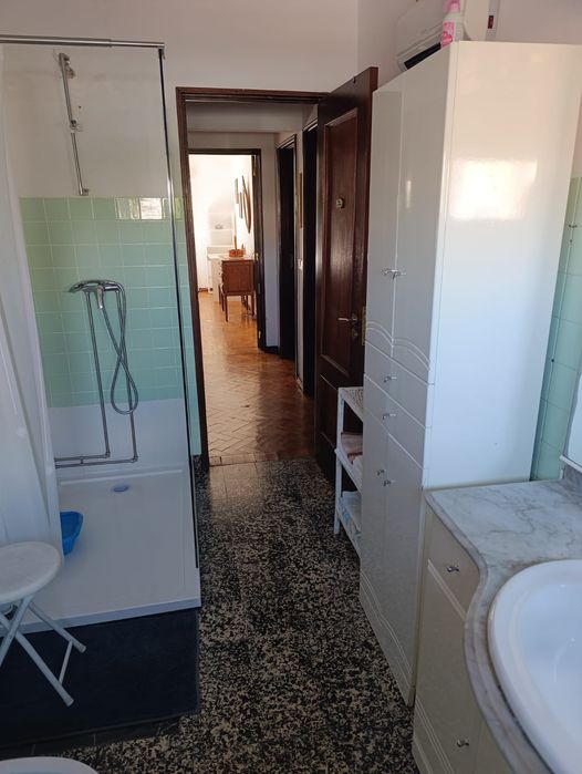 Alugo quarto em Braga