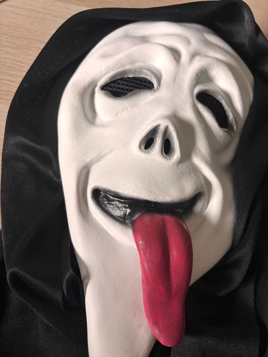 Máscara Scary Movie nova