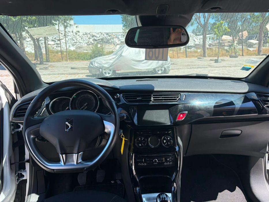 Para peças CITROËN DS3