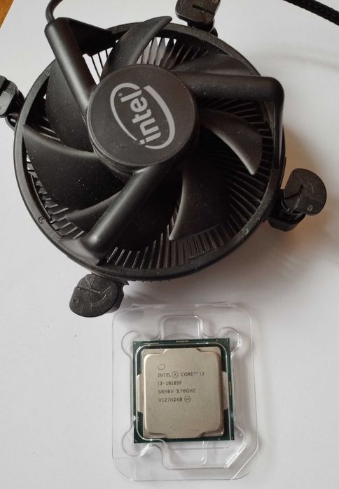 Процесор Intel Core i3-10105F