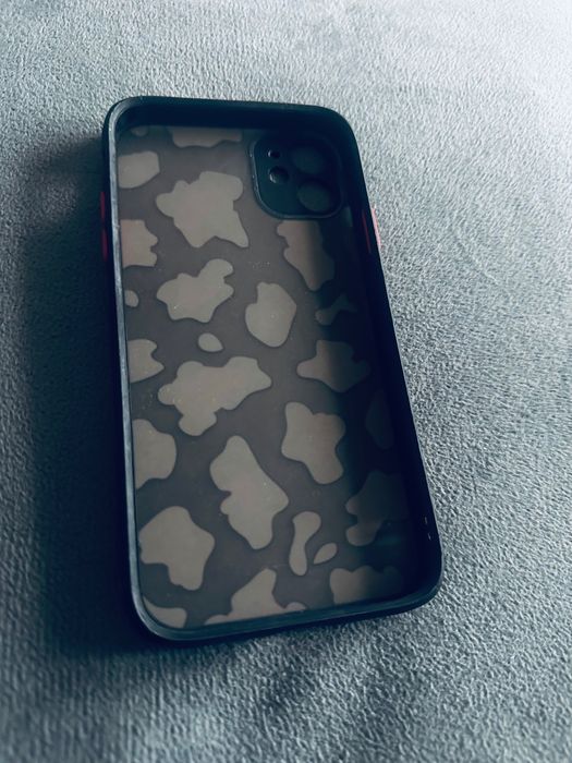 Чохол на iphone 11