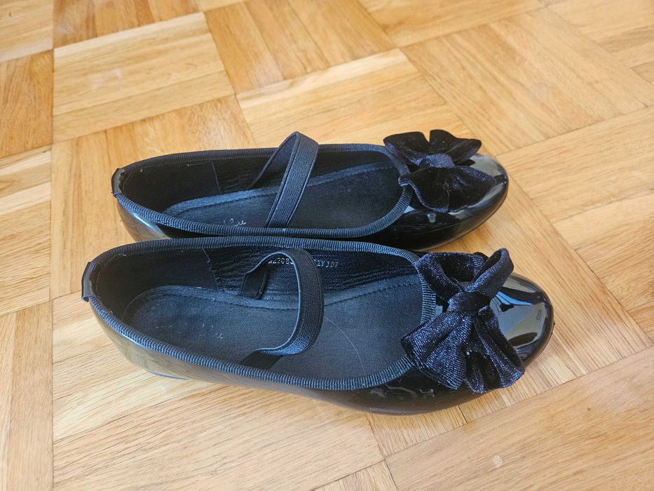 Czarne lakierki beleriny Nelli Blu rozmiar 36