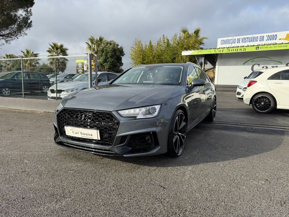 Audi A4 2.0 TDI Look RS4