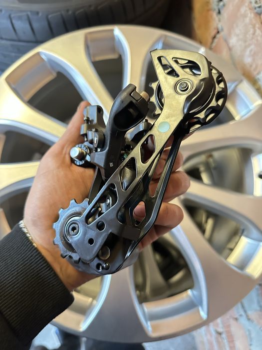 Задній перемикач Shimano CUES RD U6020-11 для 2x11