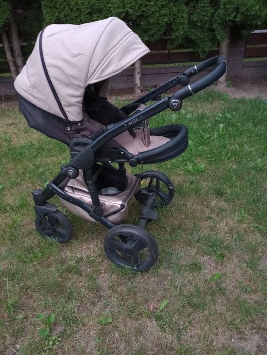 Wózek dziecięcy zestaw Junama Diamend 3w1 beżowo czrny