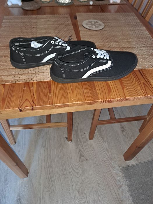 Trampki męskie nowe