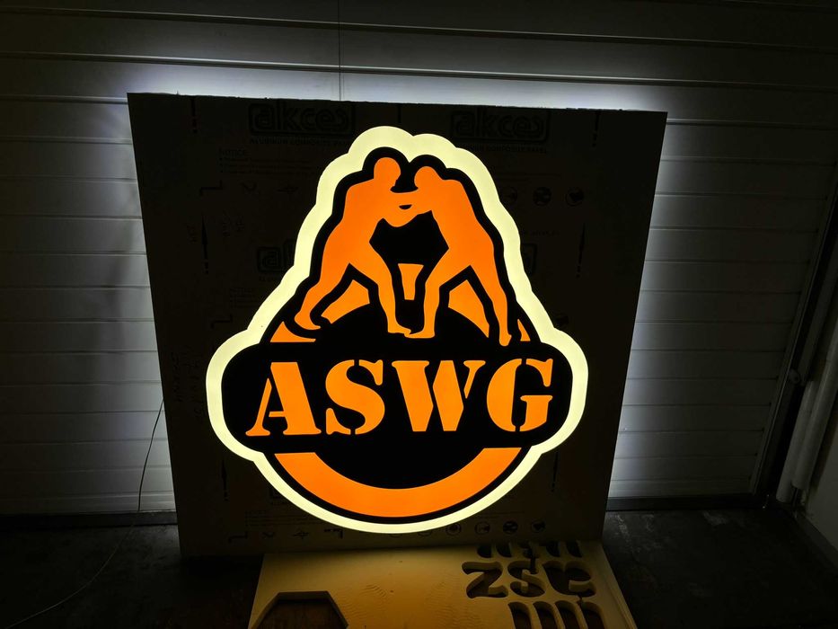 Kaseton podświetlany LED Szyld Litery 3D LED LOGO