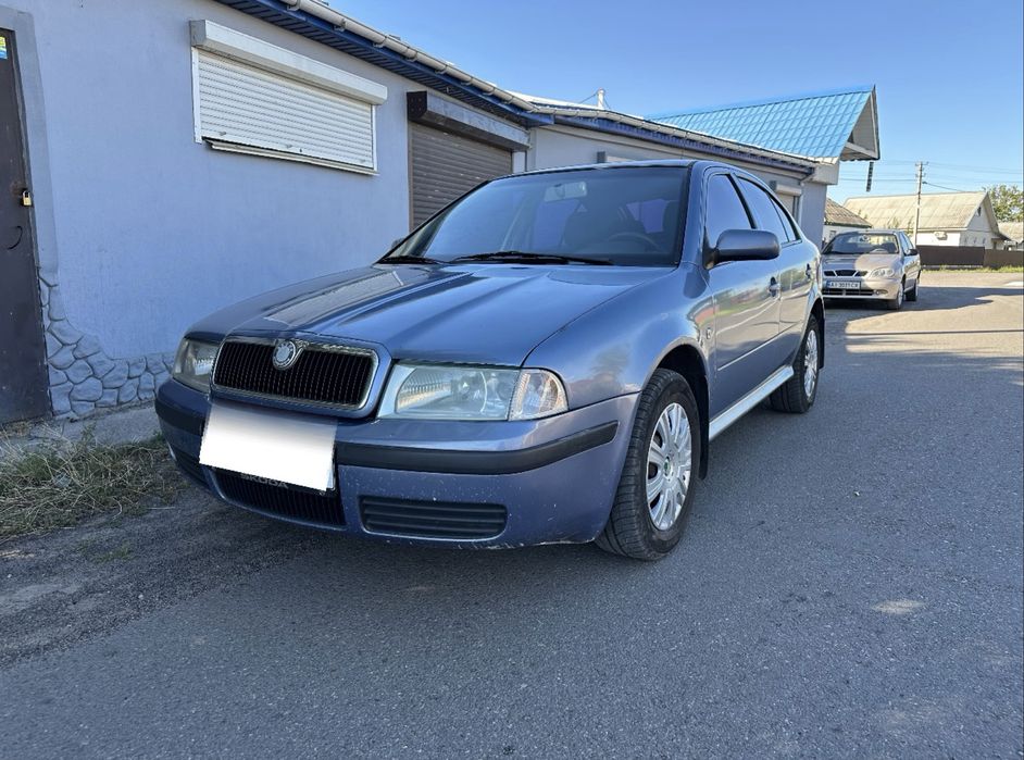Skoda Octavia tour 1.6 mpi