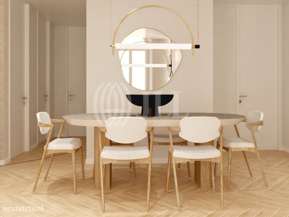 Apartamento T1+1, com garagem, na Figueira da Foz