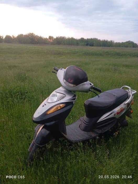 Продам скутер 4 т