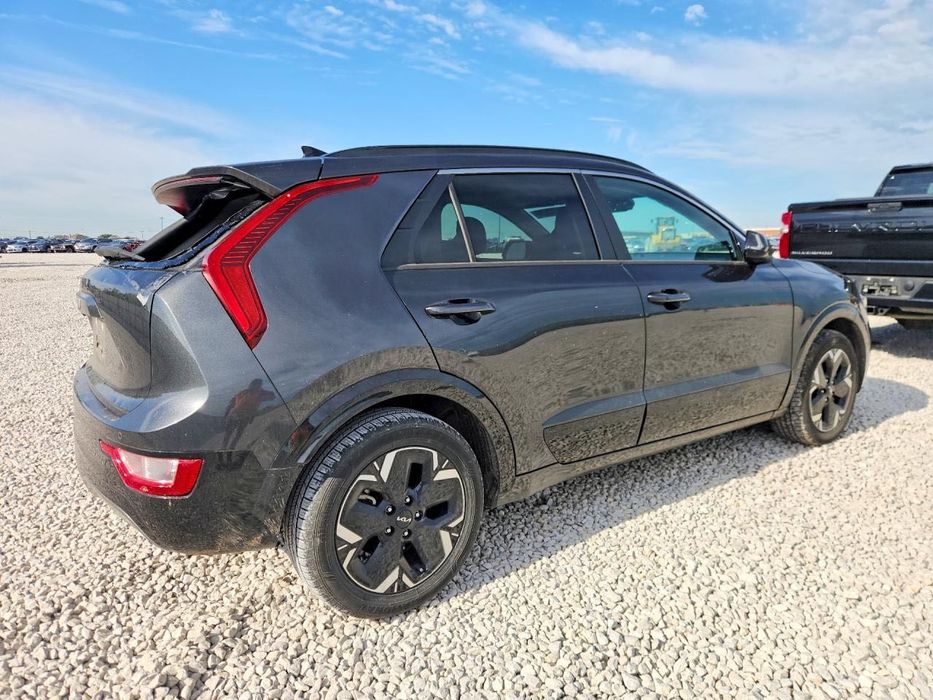 Kia Niro EV 2023 року з США