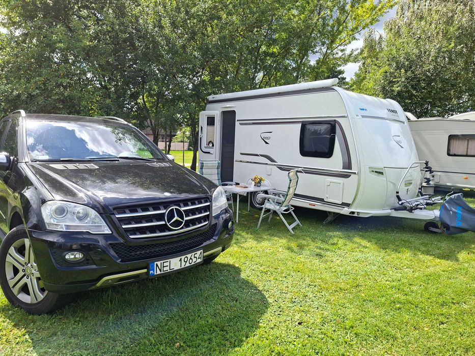 przyczepa kempingowa Fend Bianco 390 +holownik Mercedes ML  350 dizel