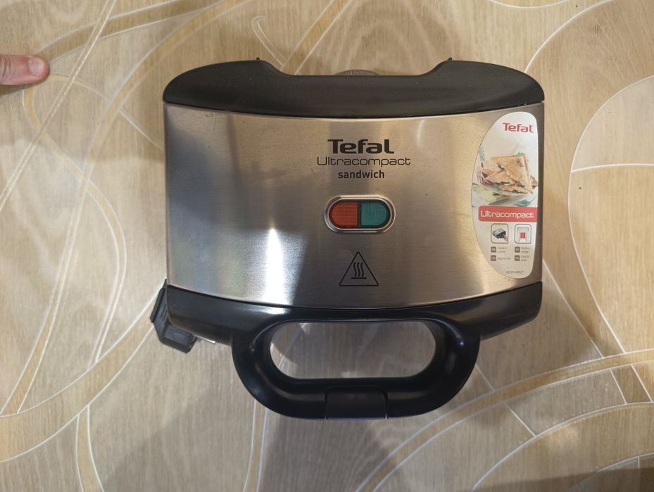 Бутербродниця Tefal ULTRACOMPACT (SM155212)
