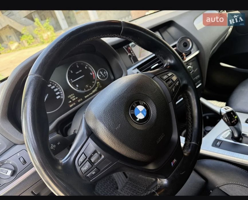 Автомобіль BMW X3