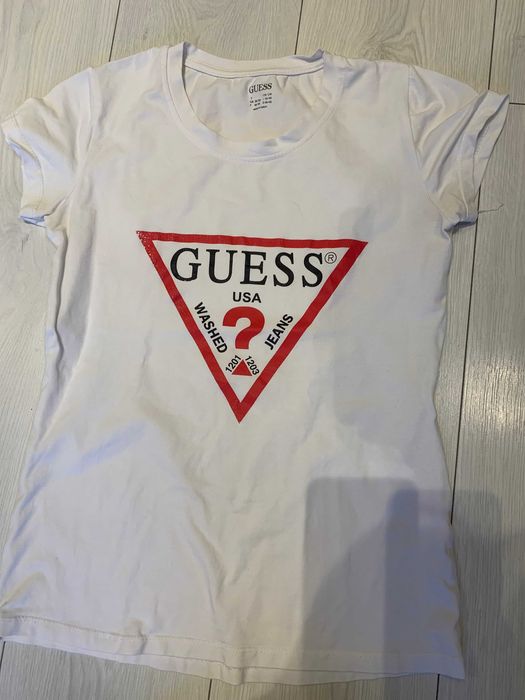 guess spodnie i t-shirt 20zł rozmiar s