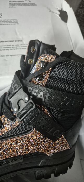 Śniegowce Buffalo 40 z brokatem