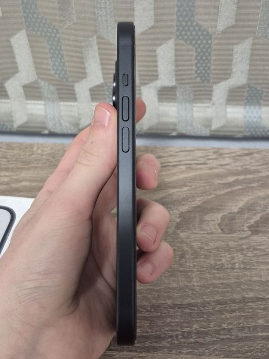 Айфон 15 базовий | iPhone 15