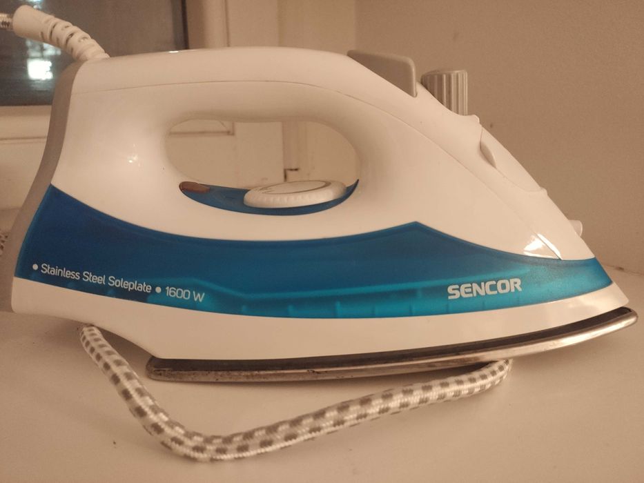 Утюг      Sencor