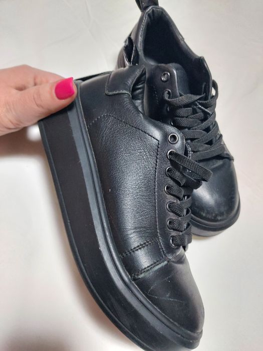 Кросівки для дівчинки р.33