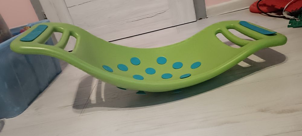 Bujawka do balansowania SI Fat Brain Toys Teeter Popper Zielona