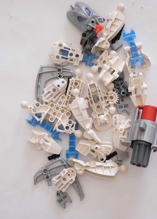 Lego bionicle #3 14 zestawów ( w tym boxor)