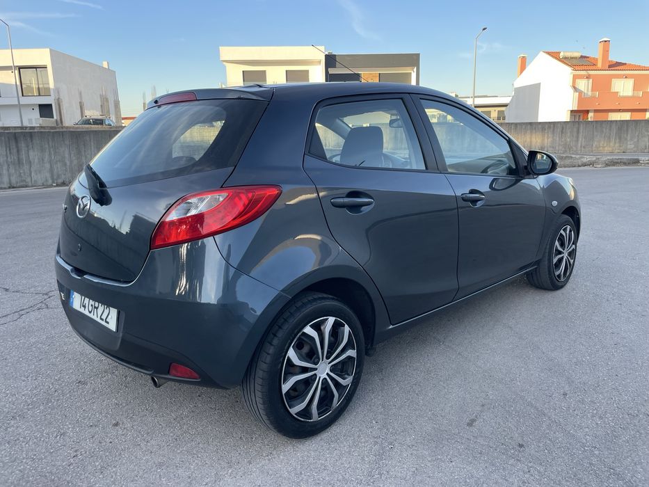 Mazda 2 1.3 MZR Estado Irrepreensível