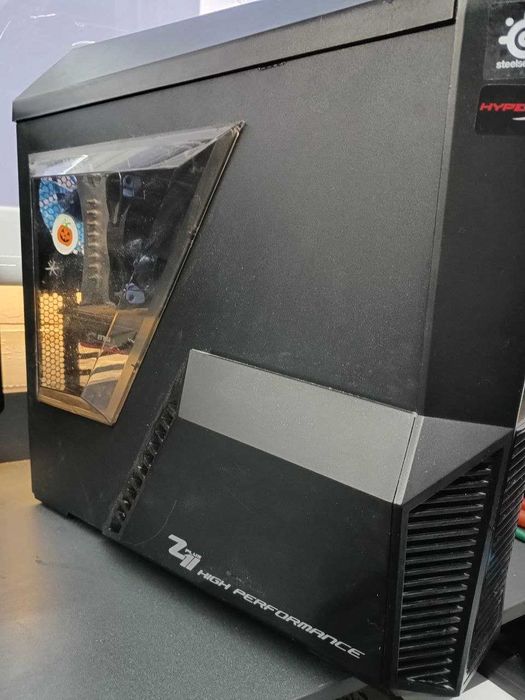 Продам ПК, мощный, с хорошей видеокартой, и небольшим дефектом