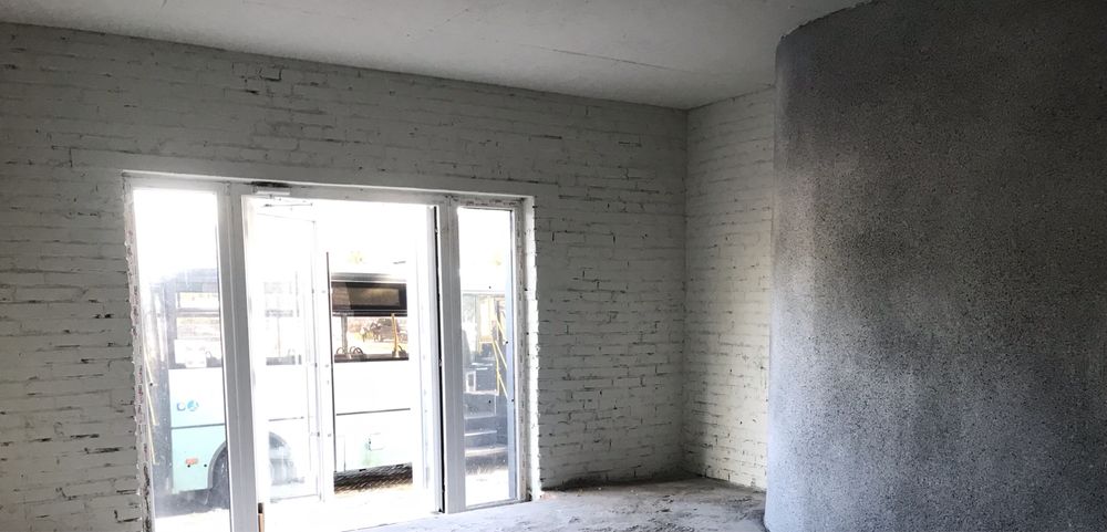 Продам магазини, бутіки, комерційні приміщення