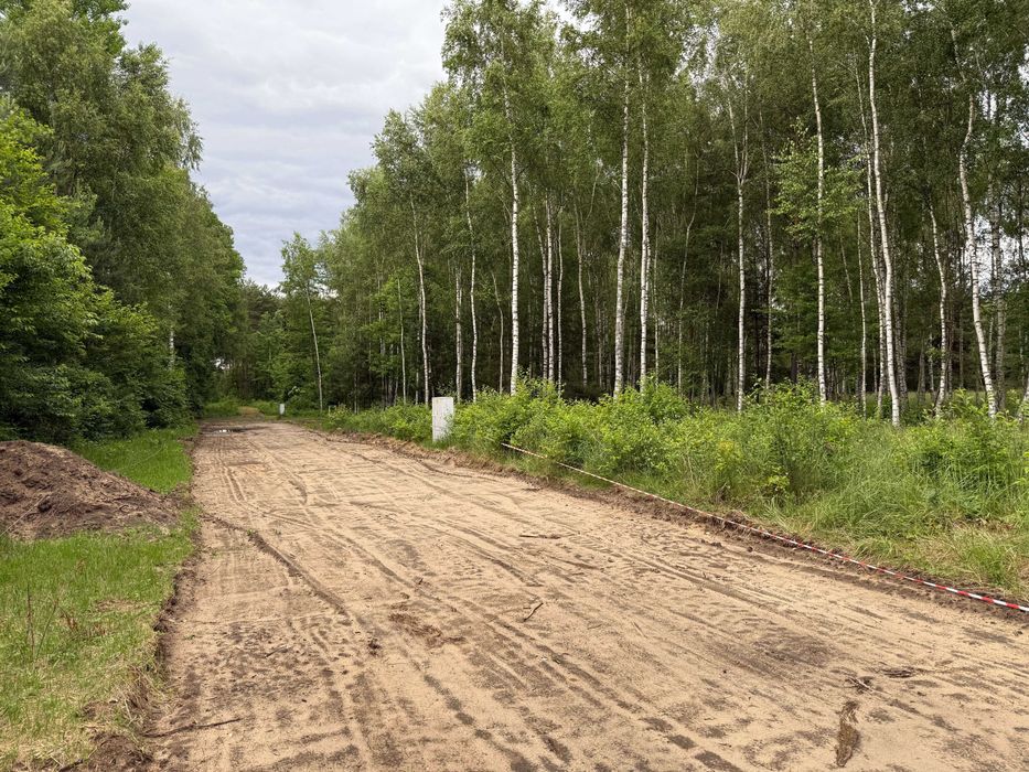 Rezydencja w lesie — działka budowlana w Rybnej | 1523 m² | gmina Mykanów - Widok 2