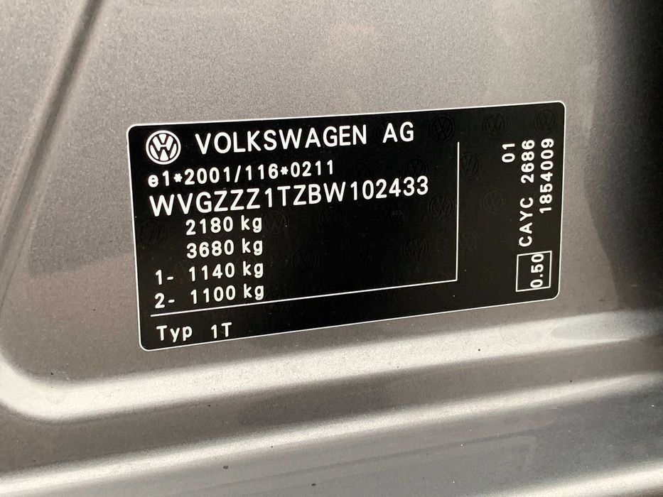 Volkswagen Touran 2011