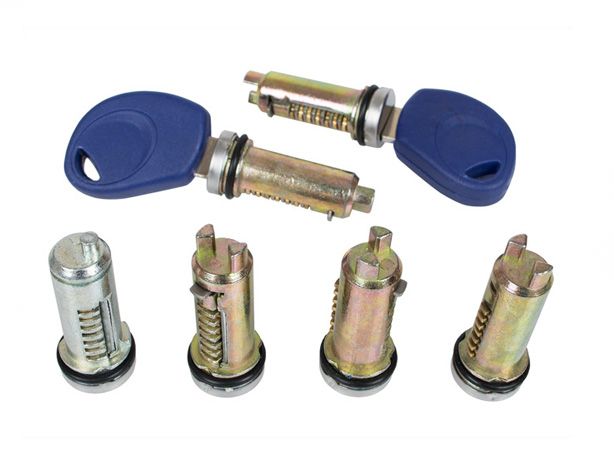 Canhões  Portas + 2 Chaves Iveco Daily (06-12) (NOVO)