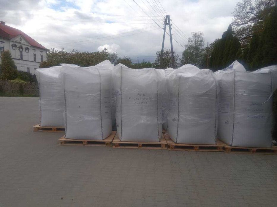 Kaptury worki foliowe na palety euro i większe