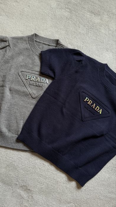 Кофтинка Prada прада кофточка сіра та синя