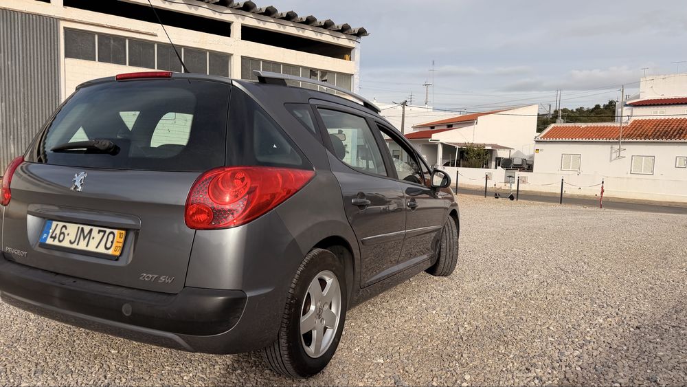 Peugeot 207 SW impecavel