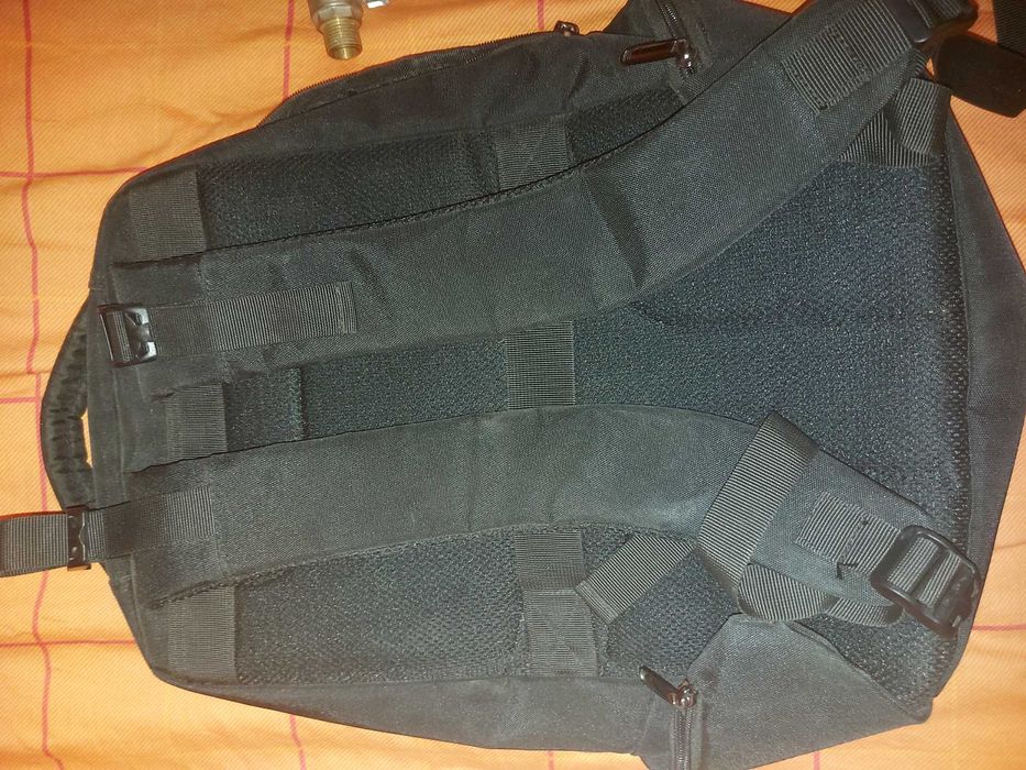 рюкзак прочный новый