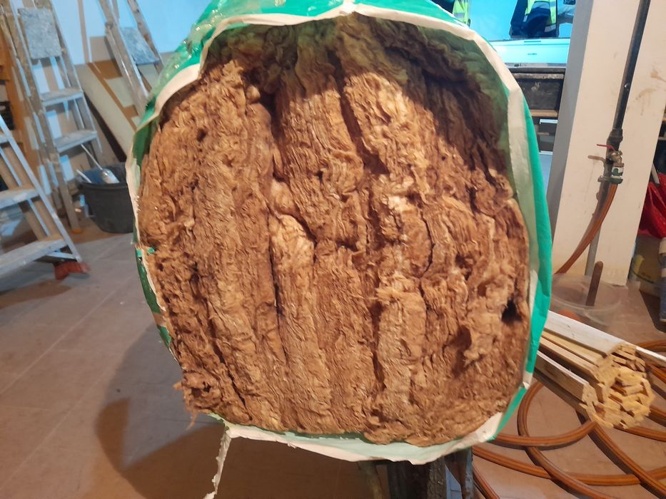 Vendo rolo de lã de rocha