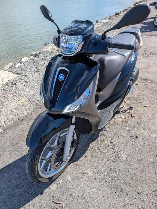 Scooter Piaggio Medley 125
