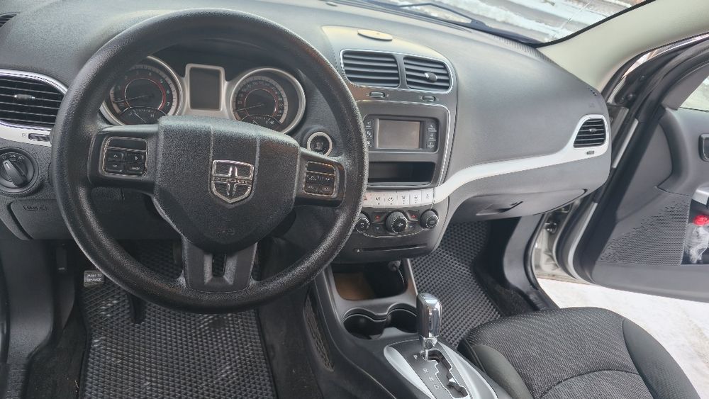 Dodge  Journey 2011