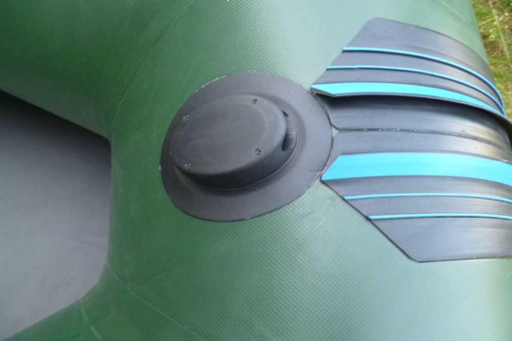 Nowy ponton motorowy 275 cm.