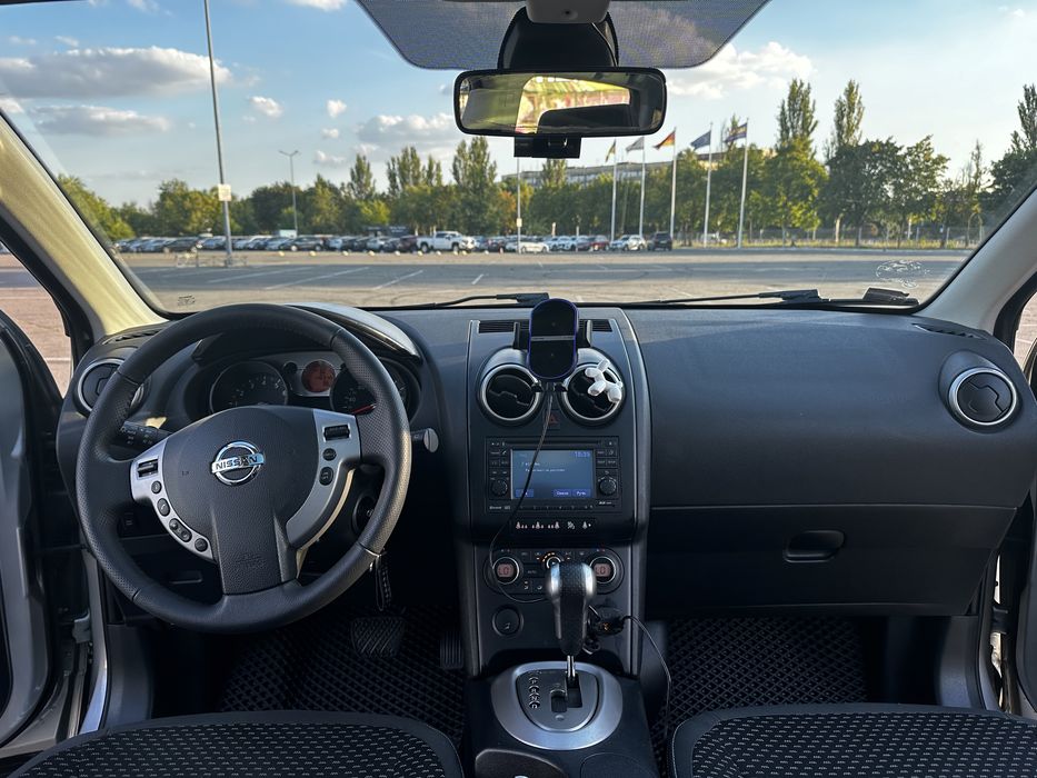 Продаю власне авто Nіssan Qashqai 2008
