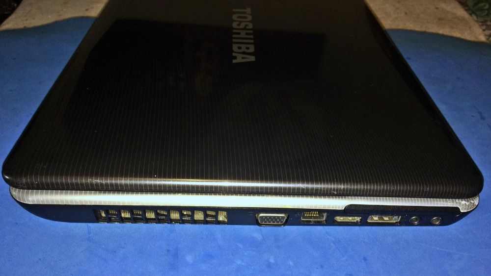 Peças/Avaria -Toshiba Satellite L500-13W, 15.6", C2D P8400, HD457064740191924481123