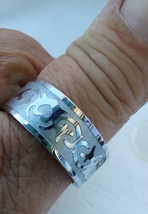 Anel Masculino / Unissexo em Aço Cirúrgico Inox - Gravado a Laser (2,2 cm)