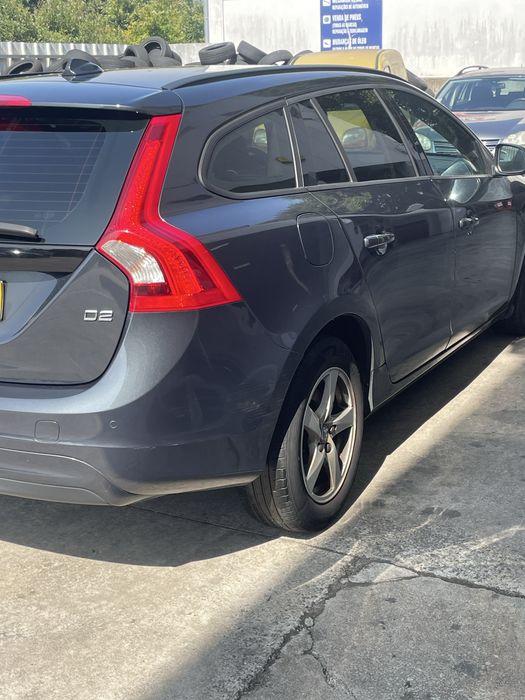 Volvo v60 d2 full extras