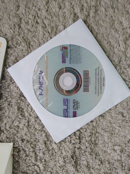 інсталяційний DVD-диск для материнської плати ASUS P7H55-V. 
Призначен