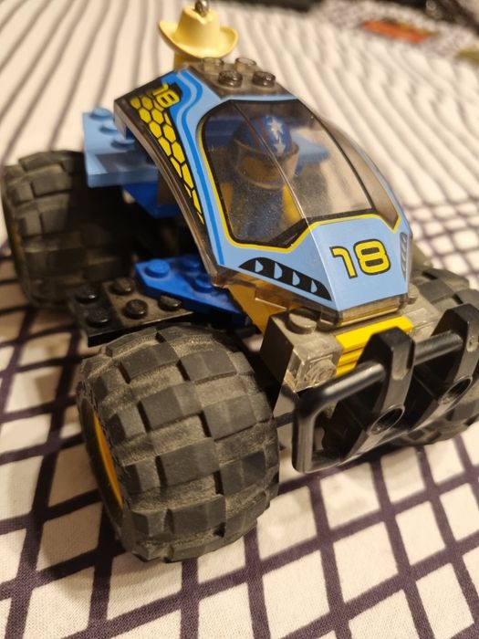 LEGO Racers 4585 Nitro Pulverizer
